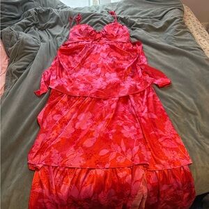 midnight doll floral maxi dress size medium
